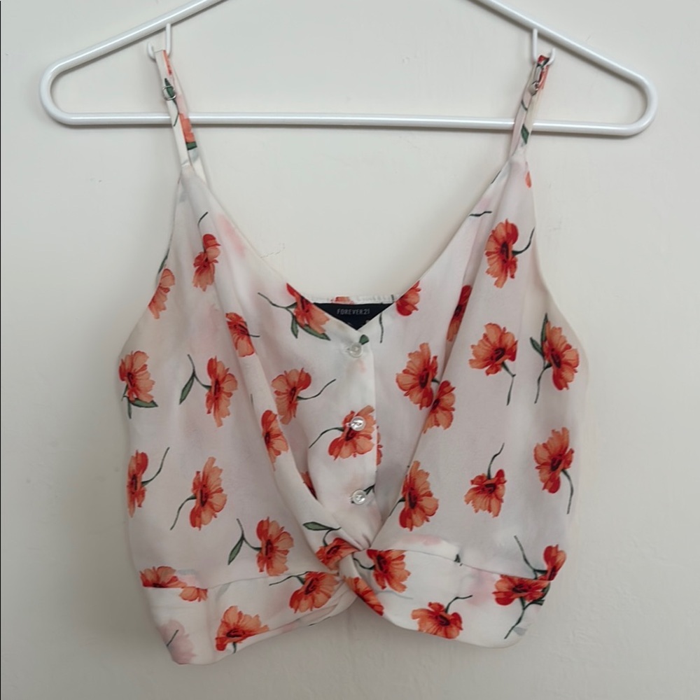 Forever 21  🌺 Floral Button-Down Women’s top